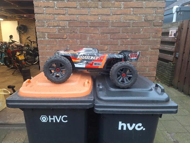 Arrma Kraton 8S 1/5, Hobby en Vrije tijd, Modelbouw | Radiografisch | Auto's, Zo goed als nieuw, Auto offroad, Elektro, Schaal 1:8