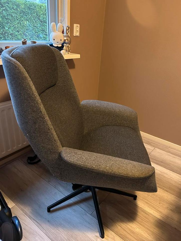 IKEA Aleby Draaistoel - Comfortabel & Stijlvol!, Huis en Inrichting, Fauteuils, Gebruikt, Metaal, 75 tot 100 cm, Ophalen