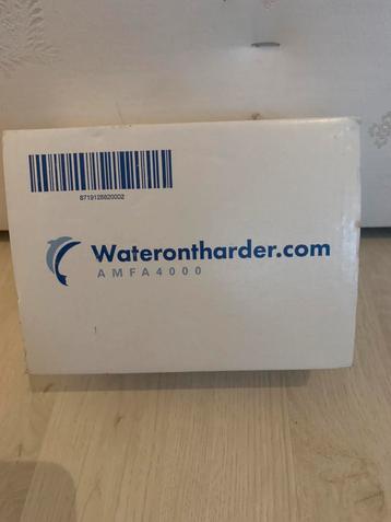 Waterontharder beschikbaar voor biedingen