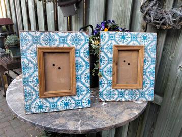 2 leuke houten fotolijstjes !!! MOET WEG!!!! beschikbaar voor biedingen