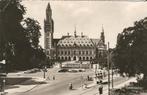 AK Den Haag Vredespaleis bus auto ijscokar fiets, Ophalen of Verzenden, 1920 tot 1940, Gelopen, Zuid-Holland