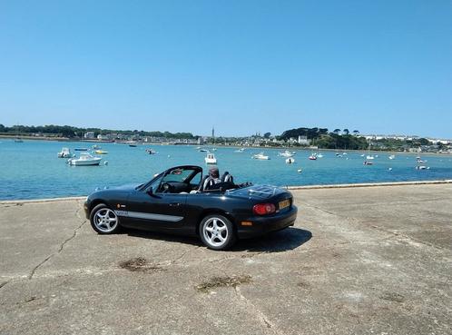 Mazda MX-5 NBFL Exclusuve 1.6i 110pk 2002 Zwart, Auto's, Mazda, Particulier, MX-5, Benzine, Cabriolet, Geïmporteerd, Zwart, Ophalen