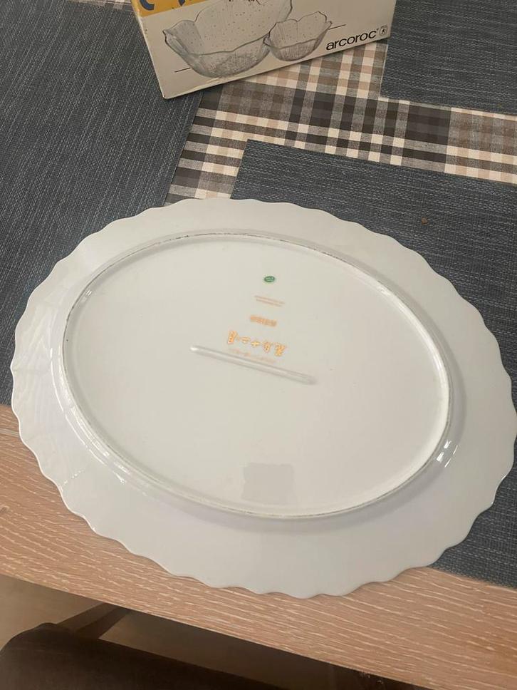 Mooie serveerschalen - Diverse stijlen, Huis en Inrichting, Keuken | Servies, Gebruikt, Schaal of Schalen, Overige stijlen, Porselein
