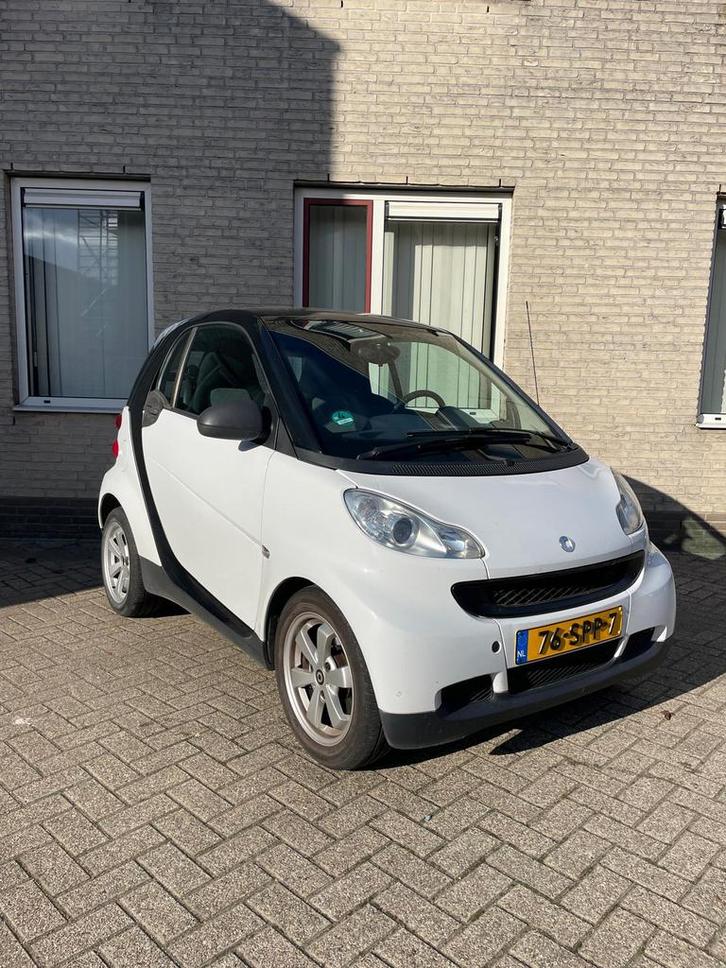 Smart ForTwo 1.0 Coupe MHD AUT 2011 NW APK Airco Pano, Auto's, Smart, Particulier, ForTwo, ABS, Airbags, Airconditioning, Boordcomputer