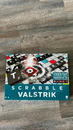 Scrabble valstrik, Drie of vier spelers, Ophalen of Verzenden, Zo goed als nieuw, Mattel games