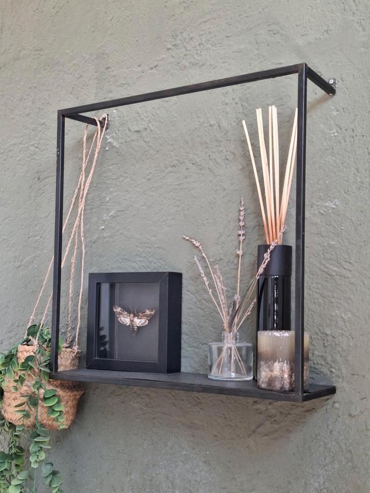 Wandplank metaal, nieuw met kaartje!, Huis en Inrichting, Woonaccessoires | Wandplanken en Boekenplanken, Nieuw, Ophalen of Verzenden