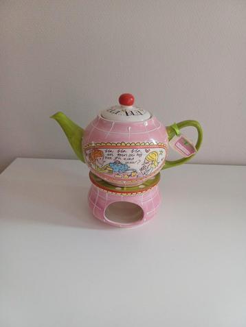 Blond Amsterdam theepot en theelicht beschikbaar voor biedingen