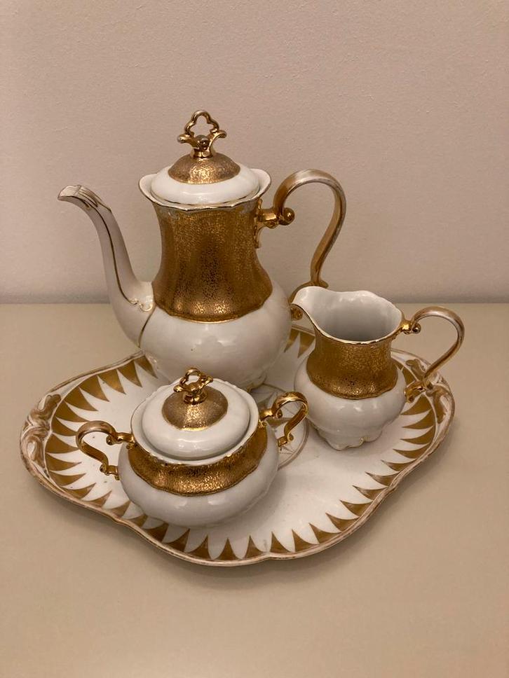 Antiek Koffiestel met Gouden Details, Antiek en Kunst, Antiek | Keramiek en Aardewerk, Ophalen