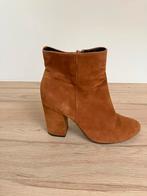 Enkel laarsje sasha cognac suede maat 38, Kleding | Dames, Ophalen of Verzenden, Zo goed als nieuw, Bruin