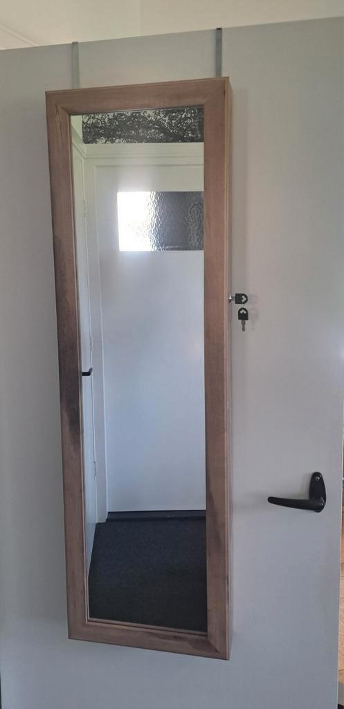 Sieradenkast - Spiegelkast - Met verlichting - Bruin - Nieuw, Huis en Inrichting, Woonaccessoires | Spiegels, Zo goed als nieuw