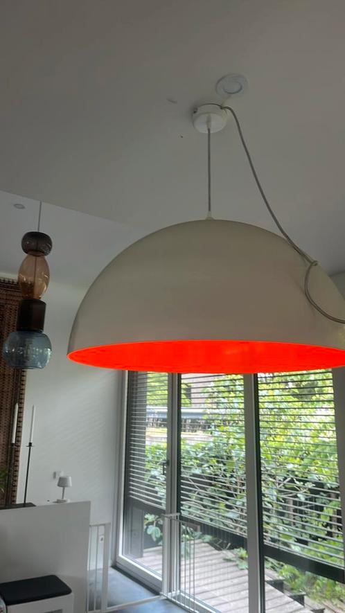 Unieke Oranje Witte Designlamp Eyecatcher voor elk interieur, Huis en Inrichting, Lampen | Vloerlampen, Zo goed als nieuw, Minder dan 100 cm