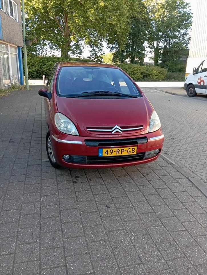 Citroën Xsara 1.8 I 16V Picasso 2005 Rood, Auto's, Citroën, Particulier, Xsara, Benzine, D, MPV, Handgeschakeld, Origineel Nederlands