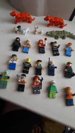 15 lego poppetjes + 2 tijgers + krokodil + 3 kleine dieren, Ophalen, Zo goed als nieuw, Lego