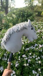 Hobby horse, Verzenden