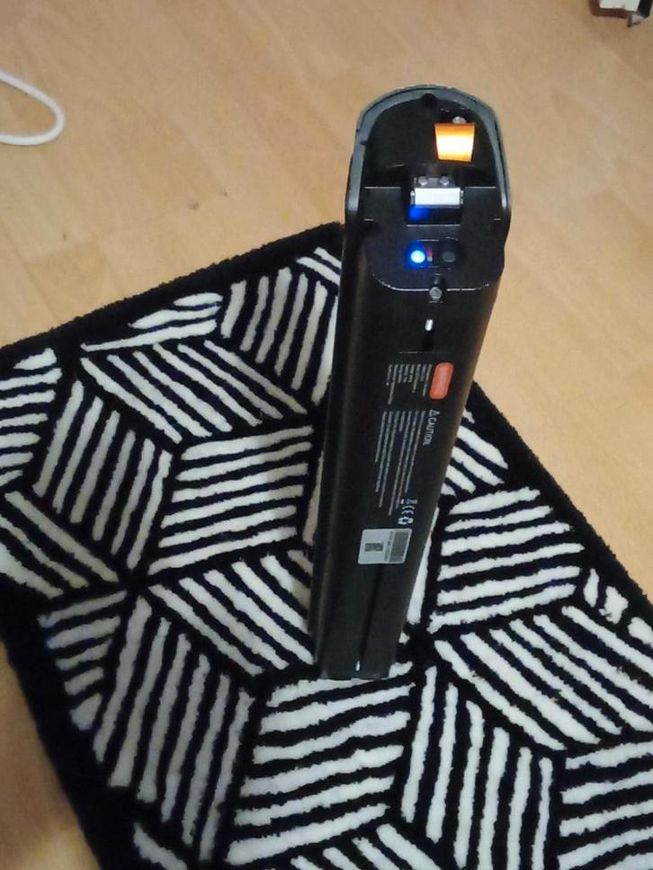 Veloretti Ace Two Accu, Huis en Inrichting, Overige Huis en Inrichting, Zo goed als nieuw, Ophalen of Verzenden