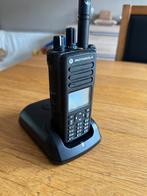 Motorola DP4800 Mototrbo DMR portofoon met Impres lader., Telecommunicatie, Portofoons en Walkie-talkies, Ophalen of Verzenden