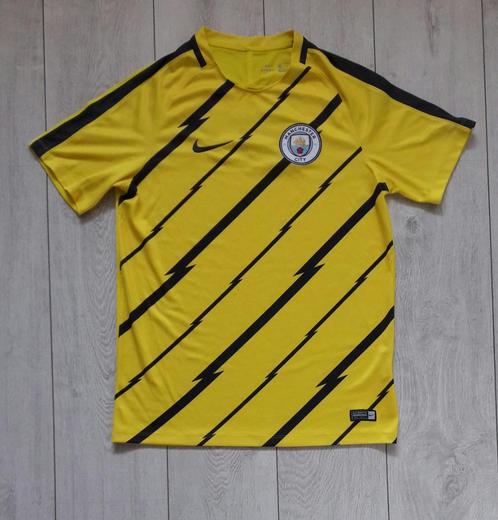 Origineel Manchester City trainingsshirt 2016 / 2017 (maat M, Verzamelen, Sportartikelen en Voetbal, Zo goed als nieuw, Shirt
