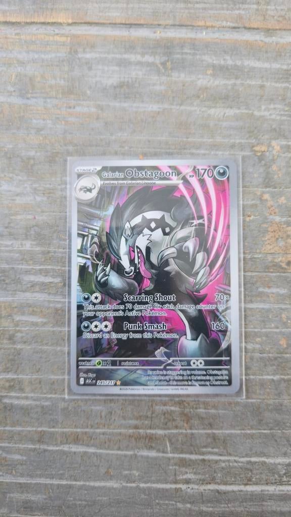 Galarian Obstagoon 245/217 - Zeldzame Pokémonkaart, Hobby en Vrije tijd, Verzamelkaartspellen | Pokémon, Ophalen of Verzenden