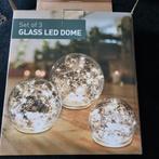 3 glazen ballen met led verlichting, Ophalen of Verzenden, Zo goed als nieuw