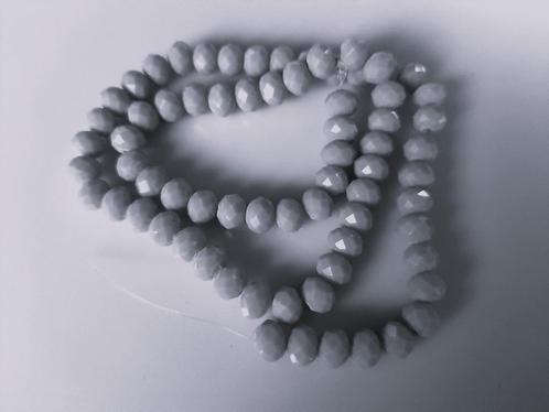 Kristalglas facet rondel kraal grijs circa 5.8x7.5 mm, Hobby en Vrije tijd, Kralen en Sieraden maken, Nieuw, Kraal, Ophalen