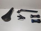 Rolls zadel,carbon bidonhouder, stuurpen,zadelpen, Ophalen of Verzenden, Racefiets, Zadel