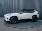 Toyota RAV4 2.5 Hybrid Bi-Tone | Navi | Camera | Elk. A-klep, 12 maanden, Gebruikt, 4 cilinders, Leder en Stof