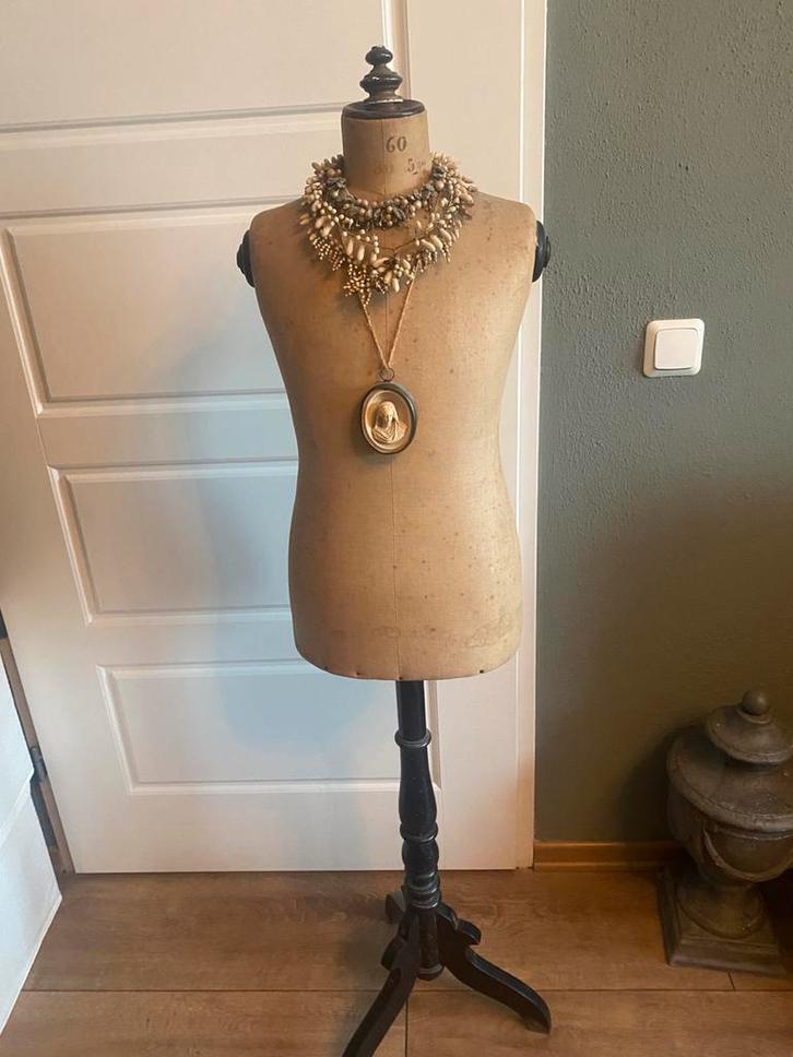 Mooie antieke kinderpaspop, Antiek en Kunst, Antiek | Overige Antiek, Ophalen of Verzenden