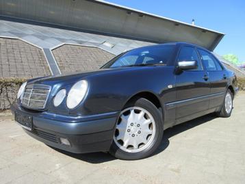 Mercedes E320 1997 160236km Autopas Leder Elegance Automaat beschikbaar voor biedingen