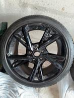 Audi Velgen met Winterbanden A3 S3 Skoda VW, Auto-onderdelen, Banden en Velgen, 18 inch, Gebruikt, Banden en Velgen, Personenwagen