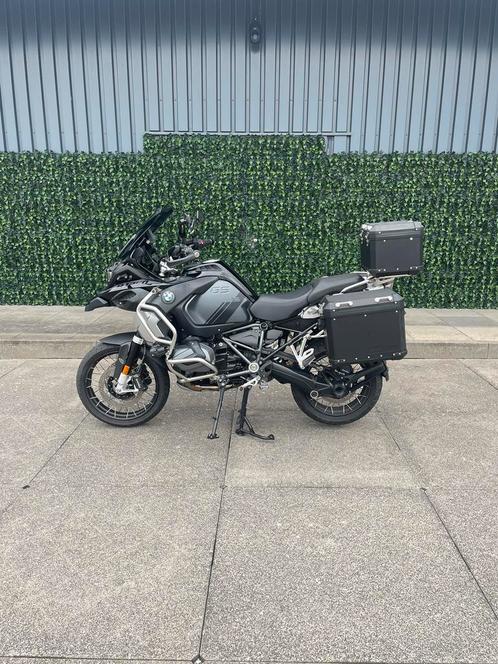 BMW R 1250 GS ADVENTURE TRIPE BLACK GARANTIE-AKRAPOVICE-VOLL, Motoren, Motoren | BMW, Particulier, Toermotor, meer dan 35 kW, 2 cilinders
