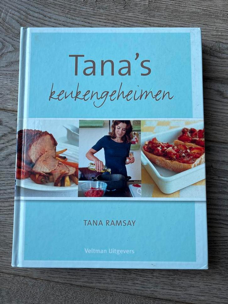 Tana's Keukengeheimen - Kookboek, Boeken, Kookboeken, Zo goed als nieuw, Voorgerechten en Soepen, Europa, Gezond koken, Ophalen of Verzenden