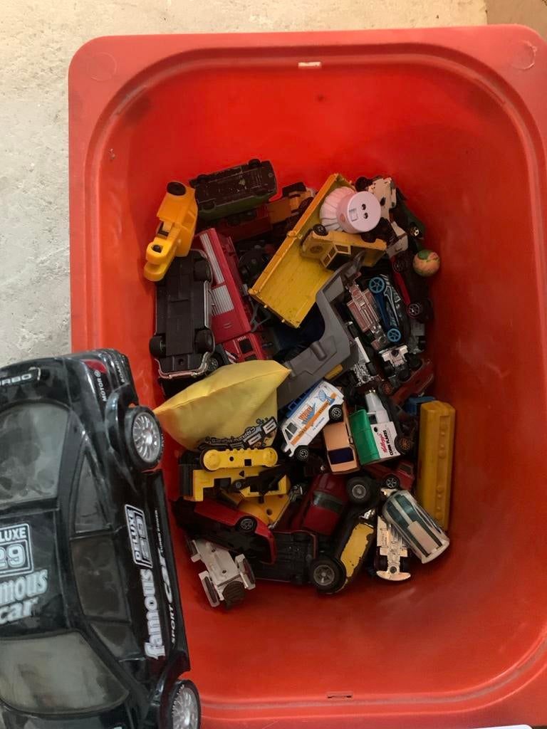 Doos vol Hot Wheels Speelgoedauto's, Ophalen, Gebruikt, Jongen of Meisje