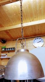 ✨ 2 Stoere Industriële Hanglampen – Topstaat! ✨, Huis en Inrichting, Lampen | Hanglampen, Ophalen, 50 tot 75 cm, Zo goed als nieuw