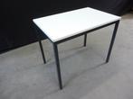 Handige kleine tafel / keukentafel / bijzettafel 90x60cm, Ophalen, Gebruikt, Degelijk, Onbekend