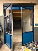 Gebruikte Garagedeur - Stevig en Functioneel, 250 tot 500 cm, Schuur, Ophalen of Verzenden, 2 ramen