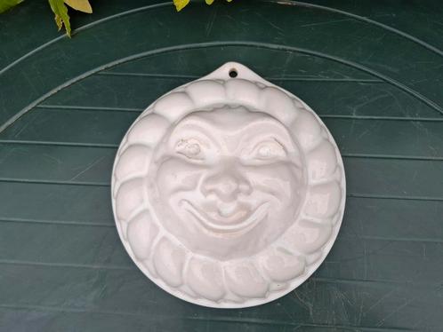 Porseleinen Puddingvorm - Zon Motief, Antiek en Kunst, Antiek | Porselein, Ophalen of Verzenden
