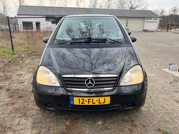 Mercedes-Benz A-Klasse 1.6 A160 met airco, Auto's, Mercedes-Benz, Bedrijf, A-Klasse, Benzine, Hatchback, Handgeschakeld, Origineel Nederlands