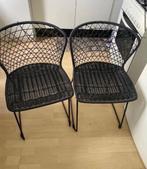 2 stevige mooie stoelen eetkamerstoelen rotan Bijna gratis, Ophalen of Verzenden, Zwart