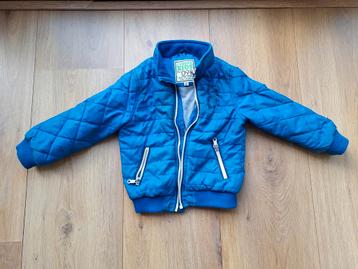 Jack/jas in maat 98/104, ideaal voor de herfst beschikbaar voor biedingen