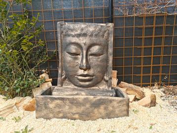 Mooie grote oosterse Buddha fontein water ornament beton beschikbaar voor biedingen