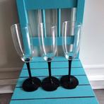 Champagne glazen op zwarte voet Luminarc set van 3 stuks, Glas, Overige stijlen, Glas of Glazen, Ophalen of Verzenden