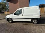 Peugeot Partner 1.6 HDI  2007 apk 09-26 BTW AUTO, Auto's, Voorwielaandrijving, Stof, 74 pk, 750 kg