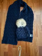Woolrich Muts & Sjaal Set Maat M, Ophalen of Verzenden, Zo goed als nieuw, Maat 38/40 (M), Muts
