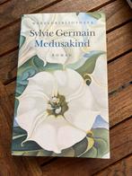 S. Germain - Medusakind roman fictie, Ophalen of Verzenden, Gelezen, S. Germain