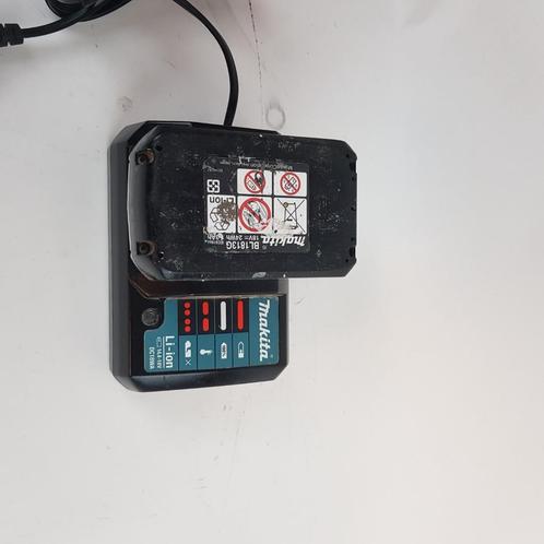 Makita DC18WA lader + accu || nu voor maar €34.99, Doe-het-zelf en Verbouw, Overige Doe-het-zelf en Verbouw, Nieuw, Ophalen of Verzenden
