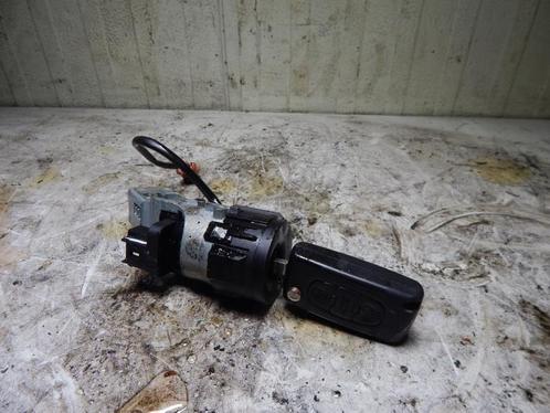 Kontaktslot + Sleutel van een Peugeot 407, Auto-onderdelen, Overige Auto-onderdelen, Peugeot, Gebruikt, 3 maanden garantie, Ophalen of Verzenden