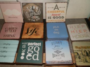 Decoratie bordjes metaal 25x25cm nieuw beschikbaar voor biedingen