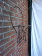 BROCANTE WANDDECORATIE/DRAADSTAAL MAND VOOR O.A PLANT E.D, Antiek en Kunst, Ophalen