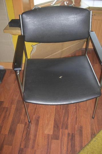 fauteuil 2 stuks jaren 50 en 60 stoelen chroom leer beschikbaar voor biedingen