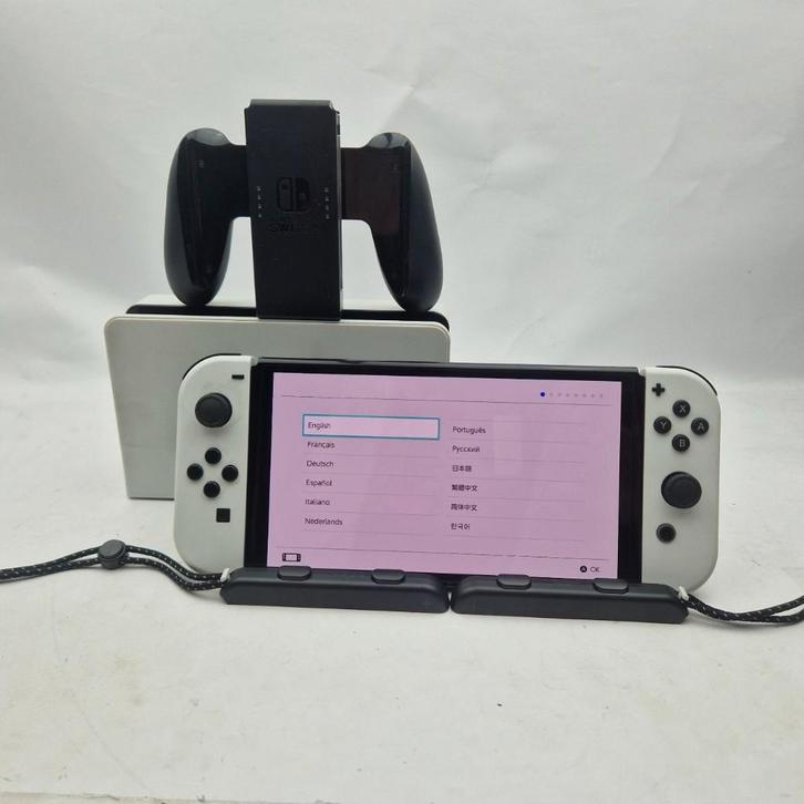 Nintendo Switch OLED Compleet Zonder Doos, Spelcomputers en Games, Spelcomputers | Nintendo Switch Lite, Zo goed als nieuw, Ophalen of Verzenden